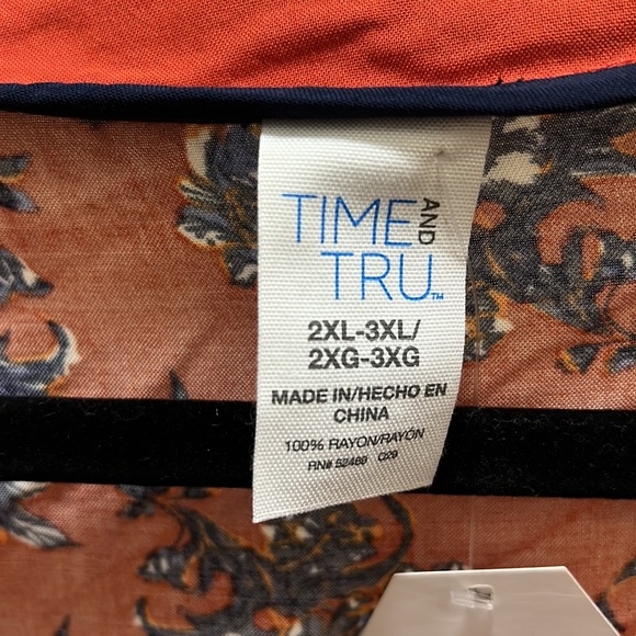Time and Tru Summer Cardigan Size 2-3x - Picture 3 of 12